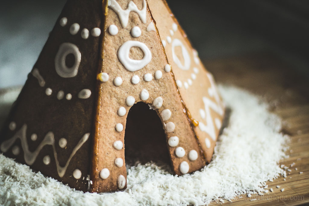 gingerbread house tipi-5